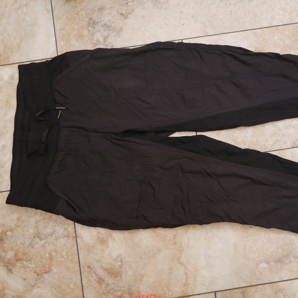 Athleta Textured Jogger - Size 8